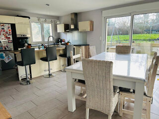  Maison  vendre 7 pices 135 m