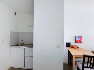  Appartement à louer 1 pièce 19 m²
