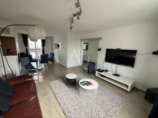  Maison  vendre 7 pices 142 m