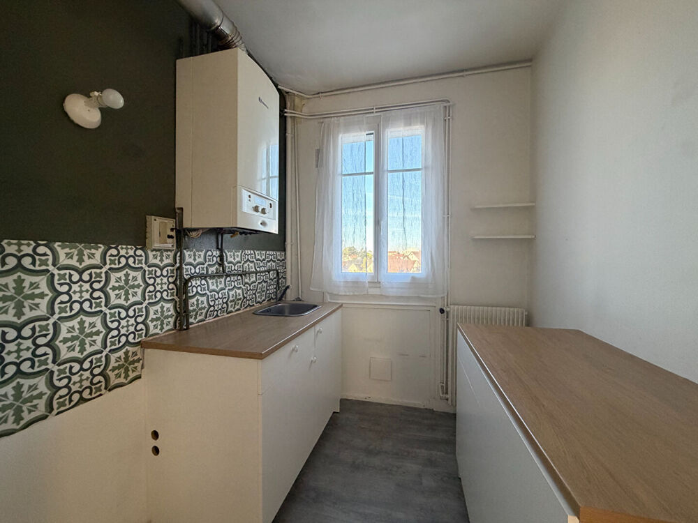 Location Appartement Appartement 3 pièces à louer à Chelles - Réf 189 Chelles