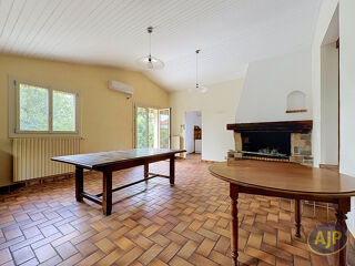  Maison à vendre 5 pièces 182 m²