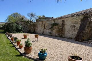  Maison à vendre 7 pièces 233 m²