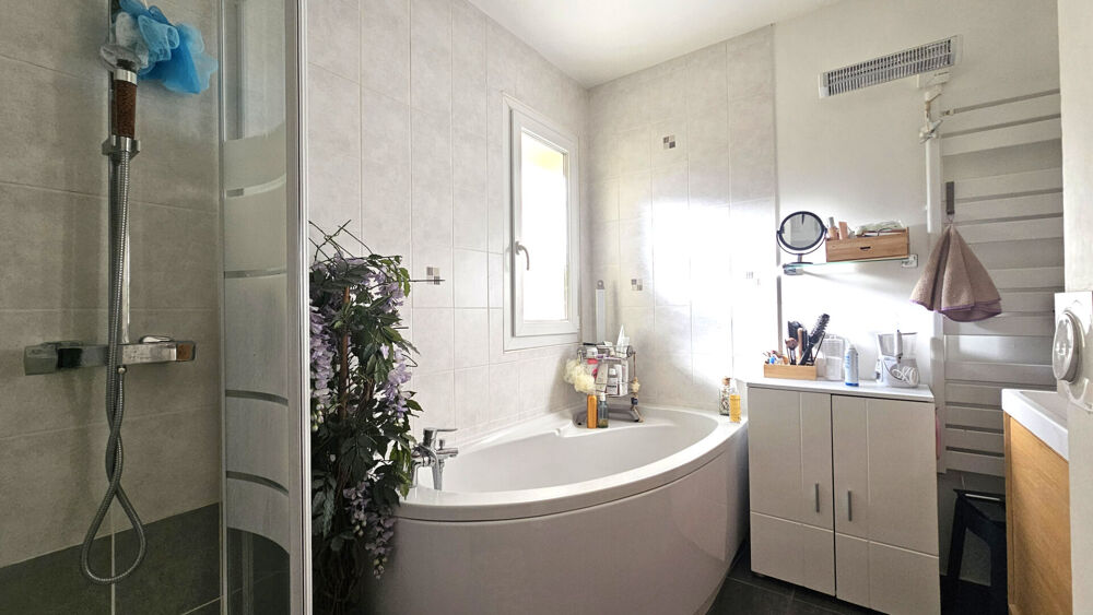 à vendre  Maison Tresserve (73100)