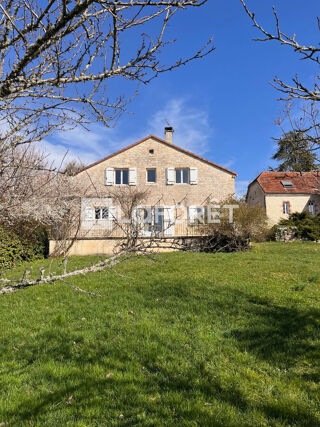  Maison à vendre 8 pièces 223 m²