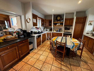  Maison � vendre 8 pi�ces 198 m�