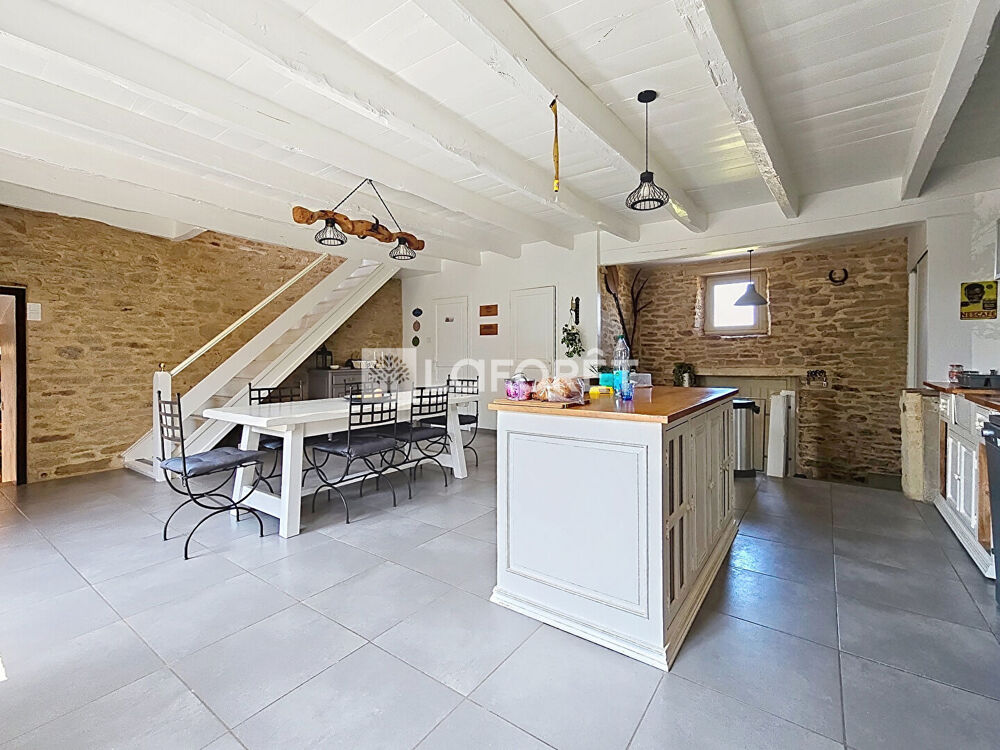 Maison Guegon 5 pièce(s) 132 m2