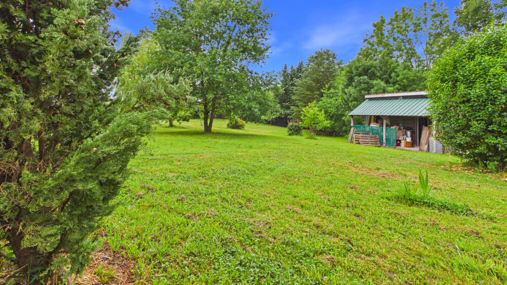Vente Terrain Terrain constructible de 2 244 m² avec forêt de 2 hectares Nassiet