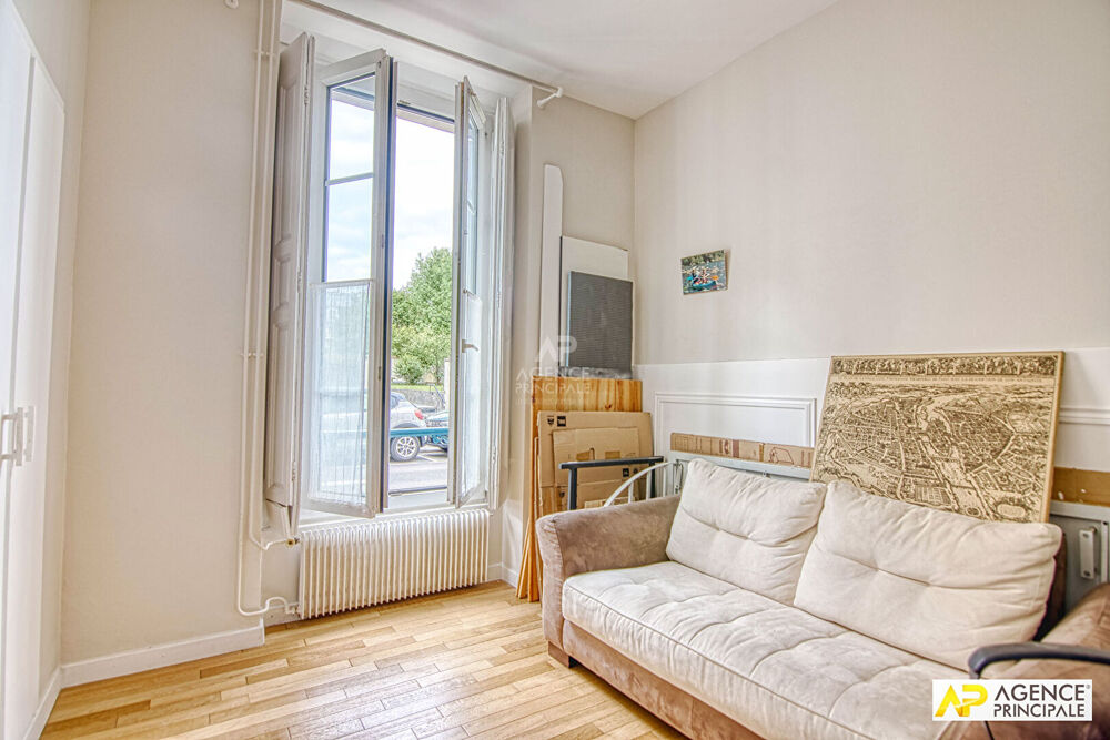 � vendre  Appartement Versailles (78000)