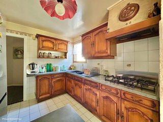  Appartement  vendre 7 pices 132 m