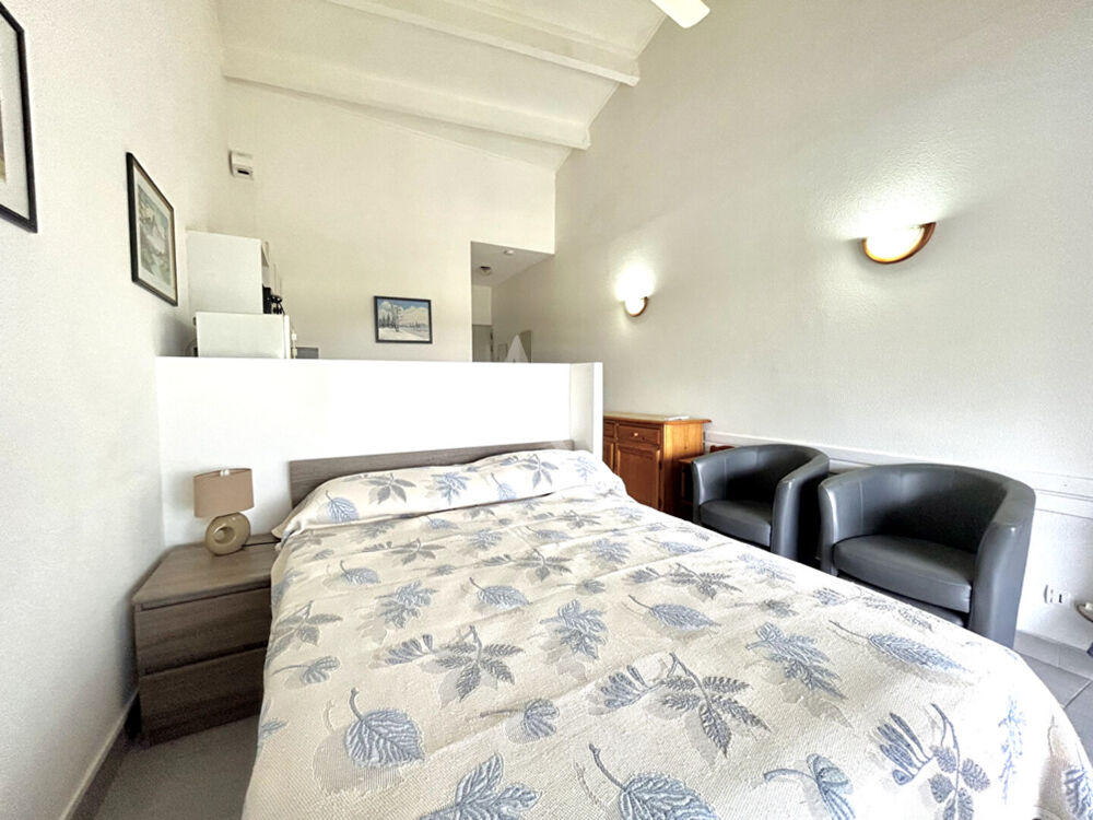 Location Appartement À louer meublé - Studio avec terrasse - 21.88 m² - 1er étage Balaruc les bains