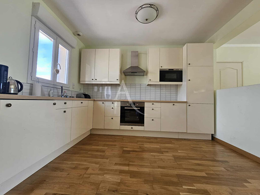 Vente Maison Vaste pavillon récent - Rue Rue