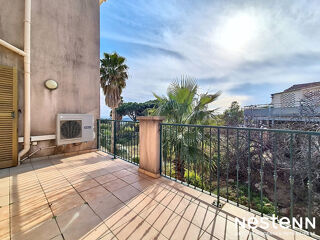  Appartement  vendre 4 pices 82 m