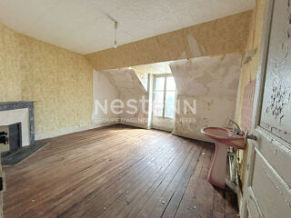  Immeuble à vendre 5 pièces 242 m²