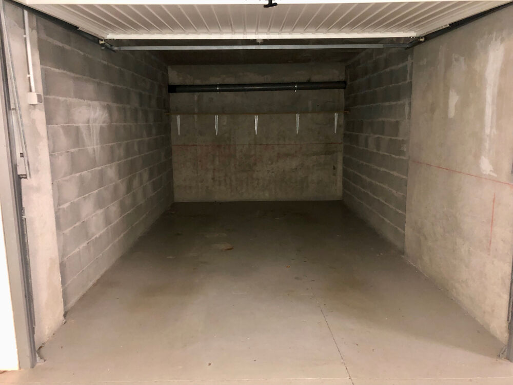 Location Parking/Garage Garage à louer dans une résidence sécurisée Ecully