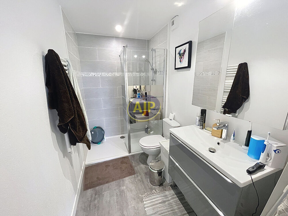 Location Appartement Appartement T2 Mérignac Pichey avec balcon, parking et cave Merignac