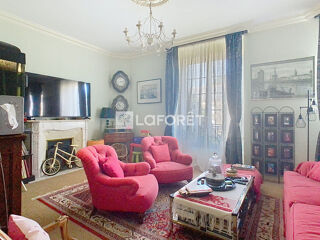  Maison � vendre 10 pi�ces 260 m�