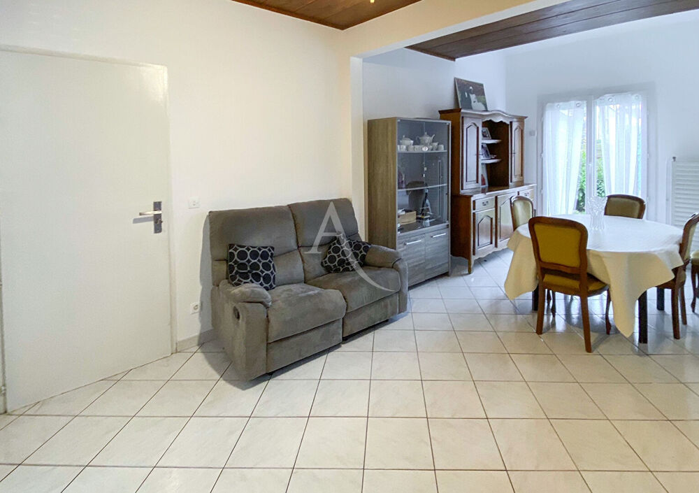 Maison a louer vaureal - 6 pièce(s) - 106 m2 - Surfyn
