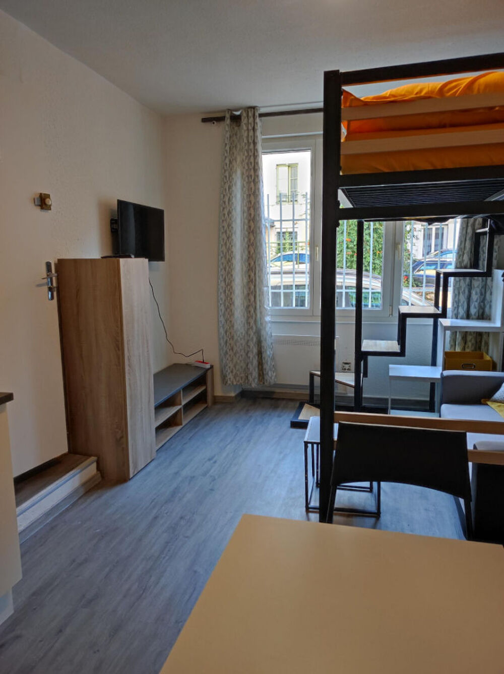 Location Appartement Appartement Oyonnax 1 pice(s) 17.25 m Oyonnax