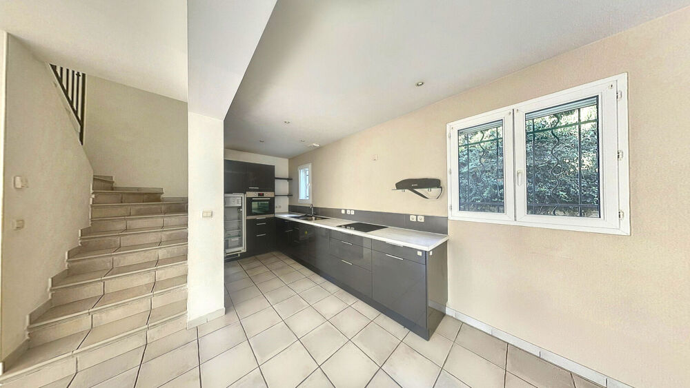 Vente Maison Maison Avignon 4 pièce(s) 83 m2, DPE B PROCHE REMPARTS Avignon