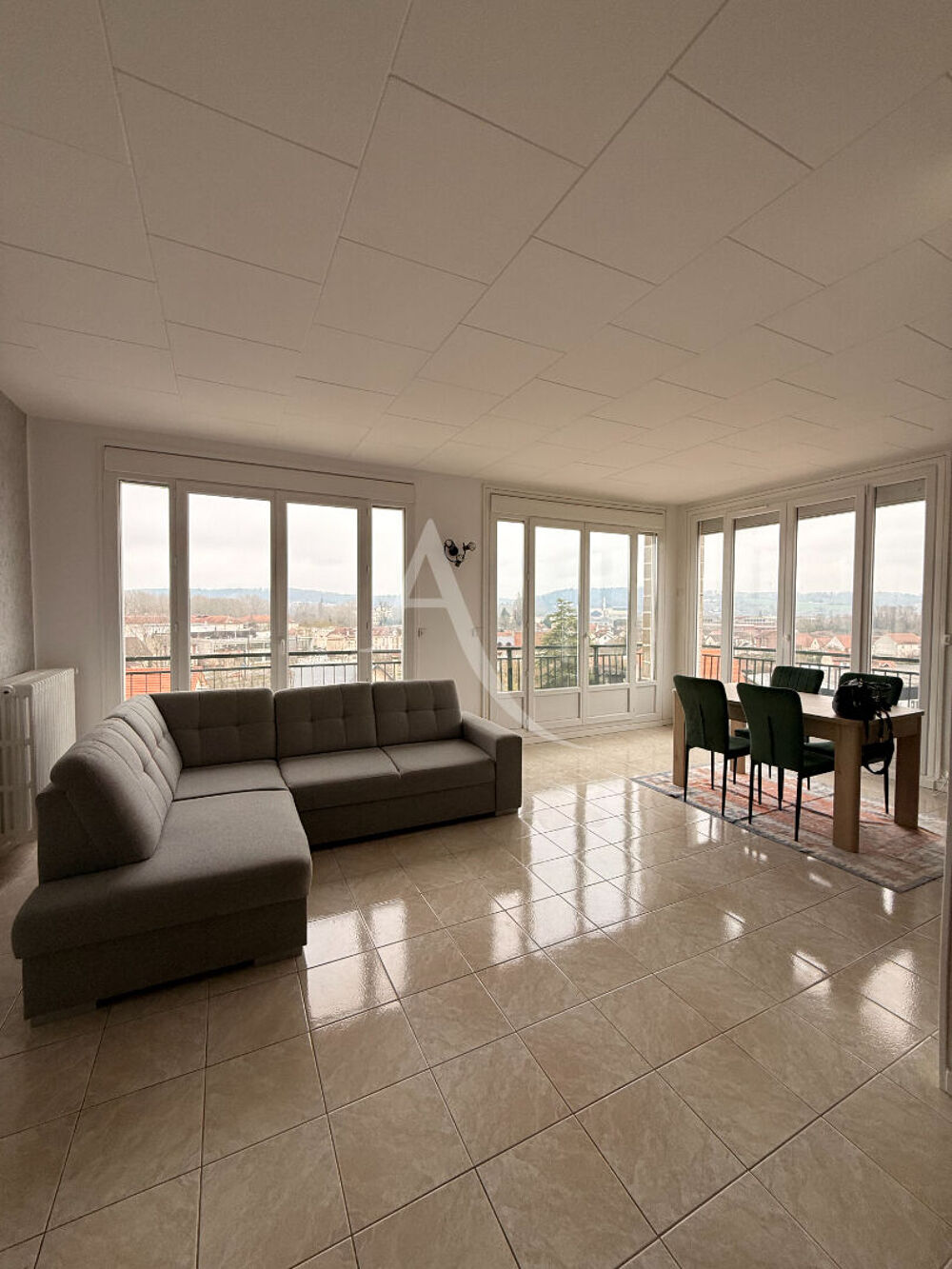 APPARTEMENT F3 SOISSONS
