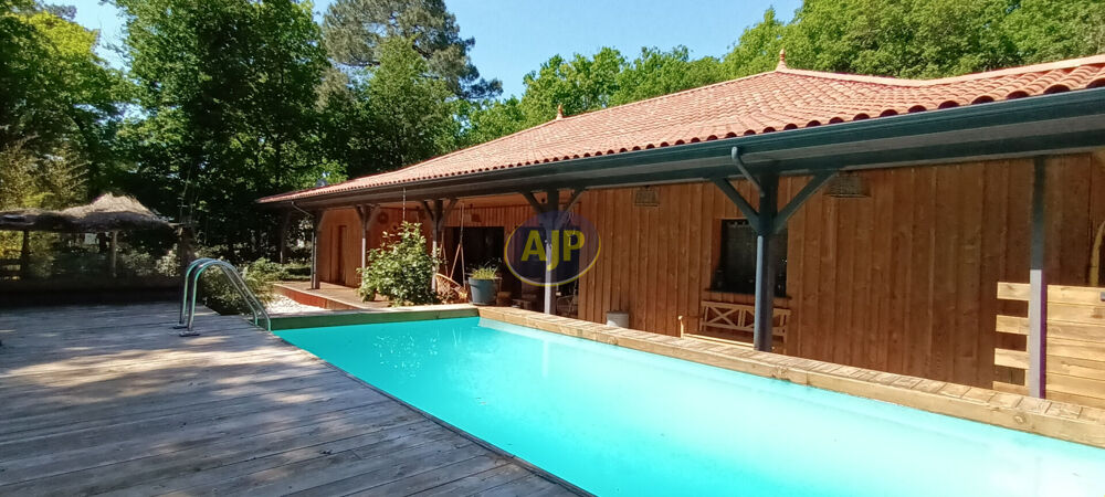 SOULAC/ MER- L'AMELIE 7 pièce(s) 200 m2