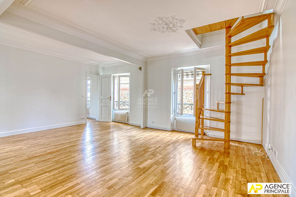 Vente Appartement Versailles Notre-Dame Les Prés - Appartement 4 pièces 118.45 m² au sol situé au  2ème et dernier étage Versailles