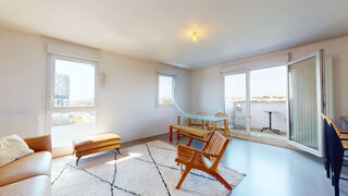  Appartement à louer 3 pièces 79 m²