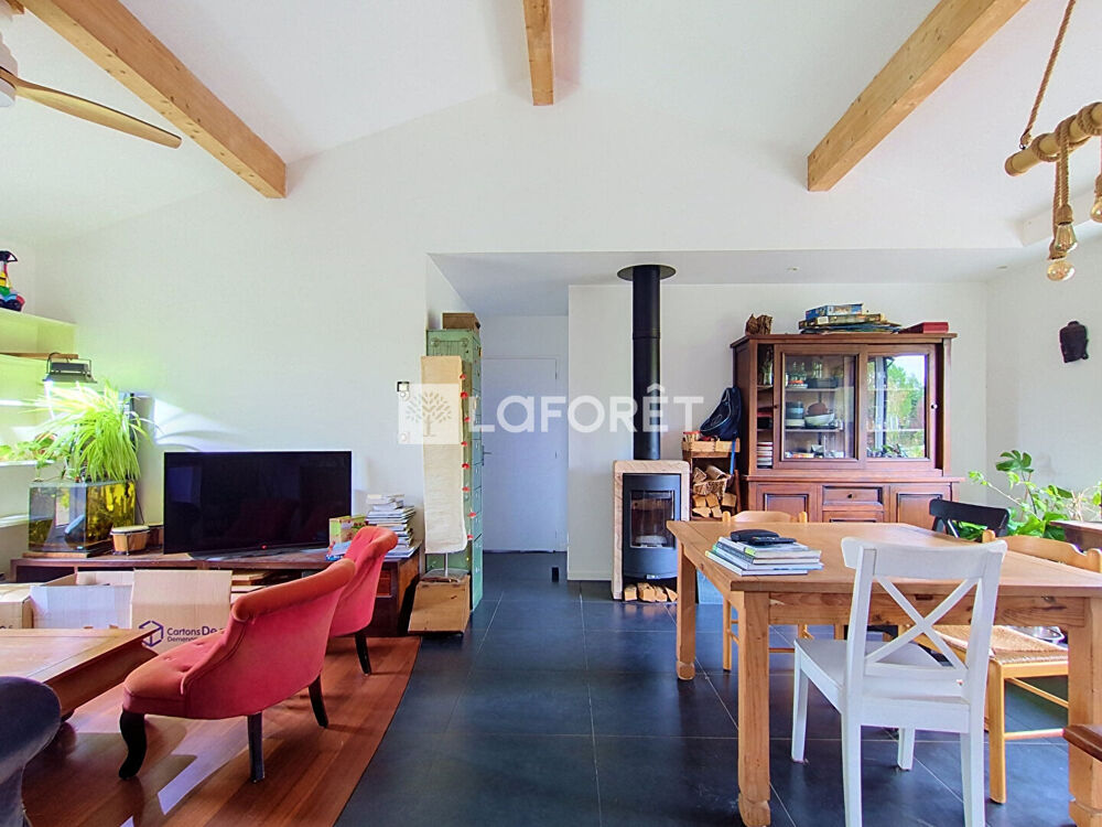Vente Maison Le Born ? Au calme, maison en bois de type 4 Le born