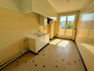  Appartement à louer 3 pièces 68 m²