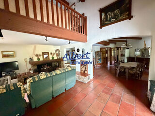  Maison à vendre 6 pièces 177 m²