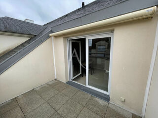  Appartement à louer 3 pièces 65 m²