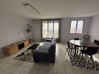  Appartement à louer 3 pièces 64 m²