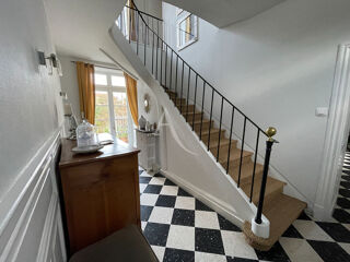  Maison � vendre 12 pi�ces 252 m�