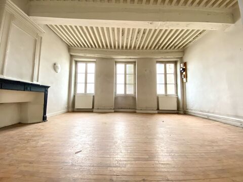 Bureaux de 117m&sup2; &agrave; Tournus 550 71700 Tournus