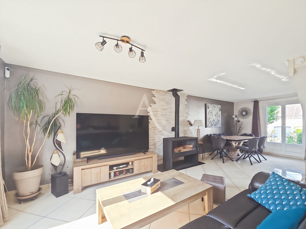 Maison 5 pièces 102 m² 4 chambres