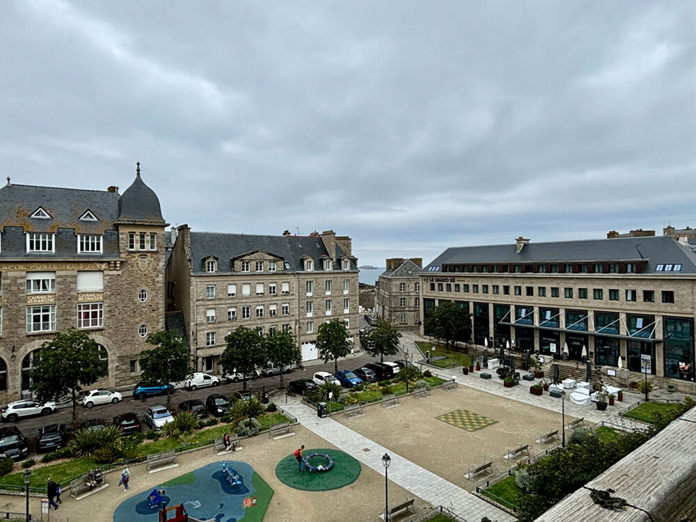 Vente Parking/Garage GARAGE ferm en sous-sol INTRA MUROS - Saint Malo Saint malo