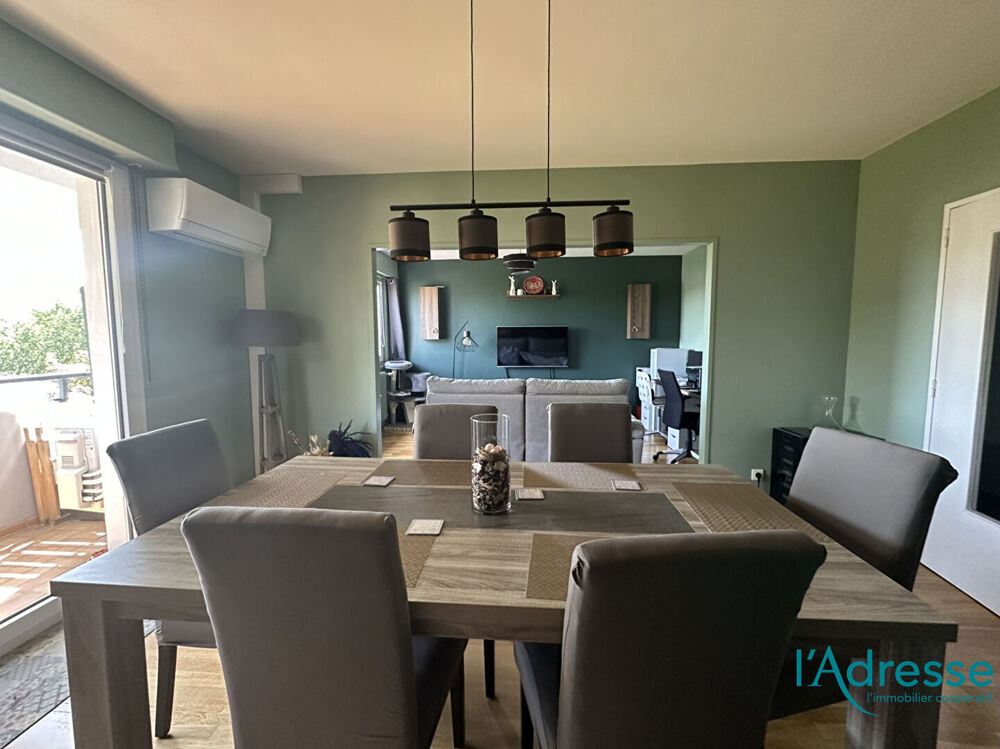 Vente Appartement Colmar APPARTEMENT 4 pièce(s) 84 m2 avec GARAGE et CAVE Colmar