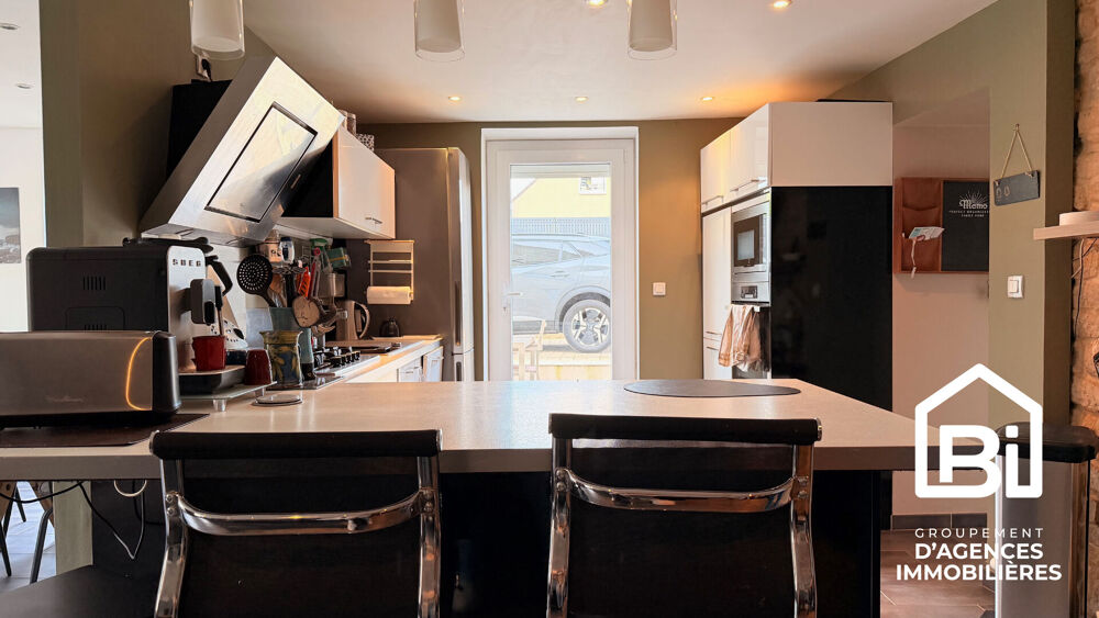 Vente Maison Maison  Cresserons  5 pièces 122 m² Cresserons