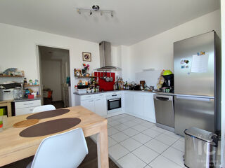  Appartement à vendre 4 pièces 77 m²