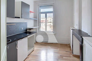  Appartement  vendre 4 pices 61 m