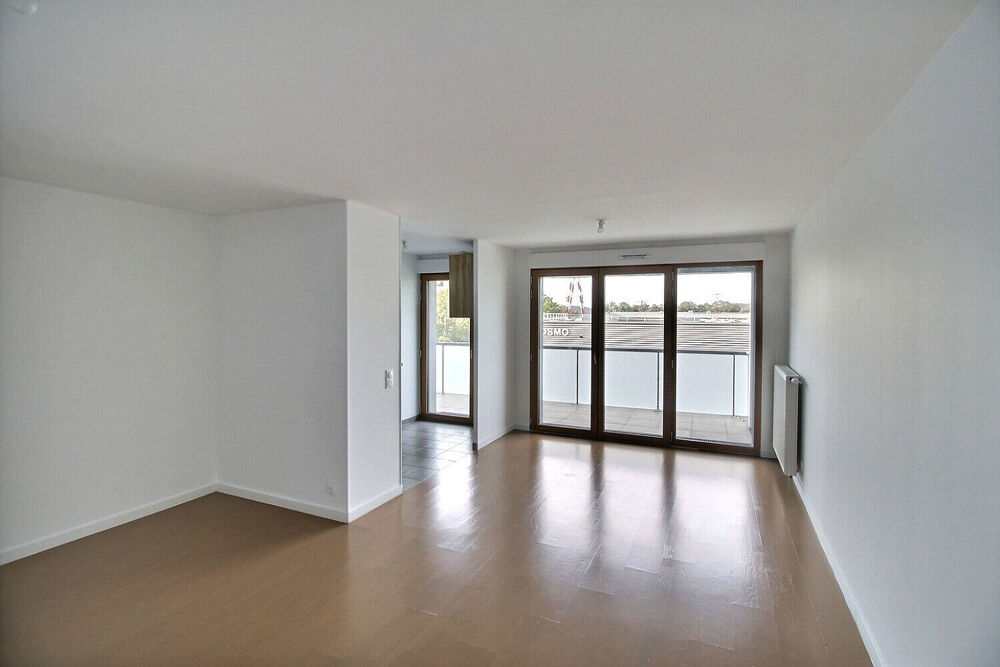 Vente Appartement Appartement Massy 4 pièce(s) 88 m2 - lumineux aec balcon , cave et parking Massy