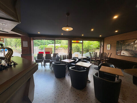   Local commercial vendu loué Sotteville Les Rouen 690 m2 