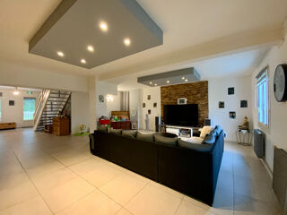  Maison � vendre 14 pi�ces 453 m�