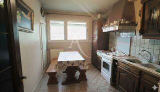  Appartement à vendre 5 pièces 1 m² Laval