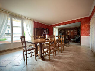  Appartement à vendre 6 pièces 132 m²
