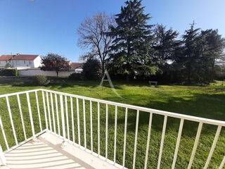  Appartement à louer 2 pièces 45 m²