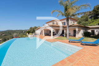  Villa à vendre 14 pièces 640 m²