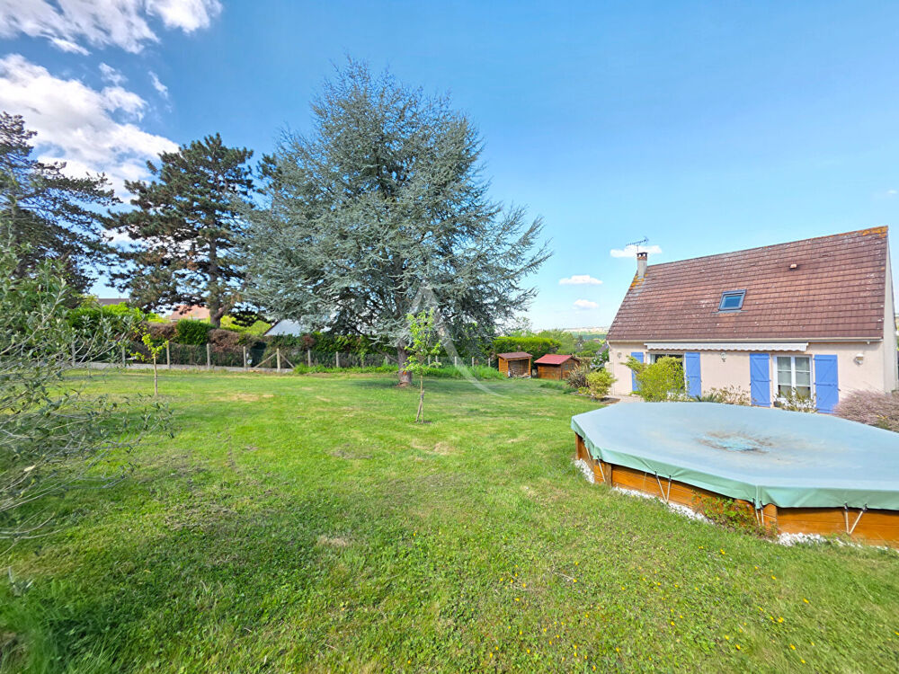 Maison familiale 3 chambres avec piscine, sous-sol et grand terrain - Secteur calme proche Meaux