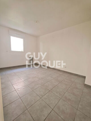  Appartement à louer 2 pièces 40 m²