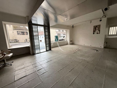   Pau,local commercial  56 m2 